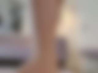 Lenna's Live Sex Cam Show