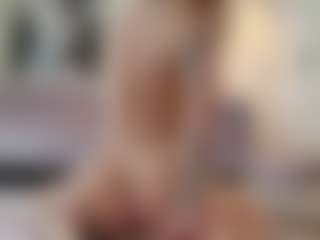 Lenna's Live Sex Cam Show