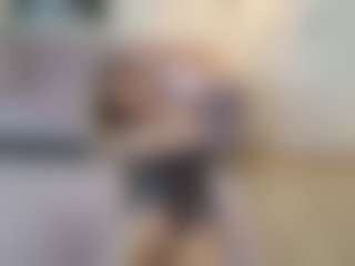 Lenna's Live Sex Cam Show