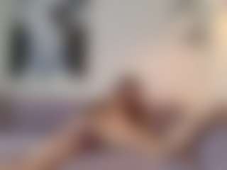 Lenna's Live Sex Cam Show