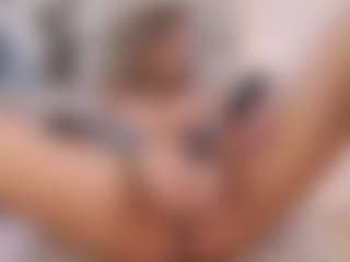 Lenna's Live Sex Cam Show