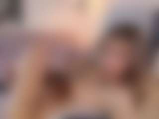 Lenna's Live Sex Cam Show