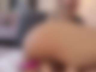 Lenna's Live Sex Cam Show