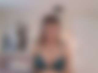 Lenna's Live Sex Cam Show