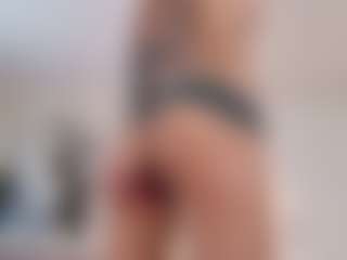 Lenna's Live Sex Cam Show