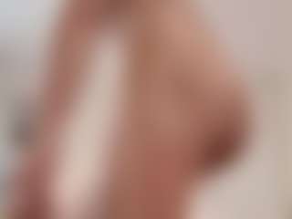 Lenna's Live Sex Cam Show