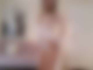 Lenna's Live Sex Cam Show