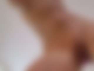 Lenna's Live Sex Cam Show