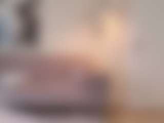 Live cam show with Lenna - Fingering on Camsoda