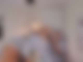 Lenna's Live Sex Cam Show
