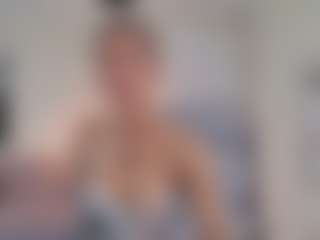 Lenna's Live Sex Cam Show