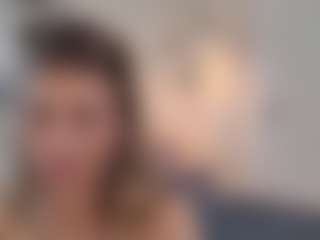 Lenna's Live Sex Cam Show