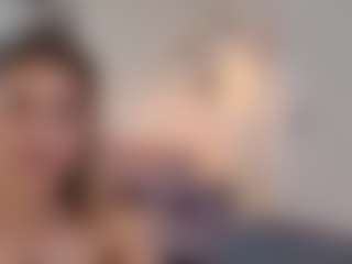 Lenna's Live Sex Cam Show