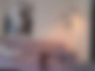 Lenna's Live Sex Cam Show