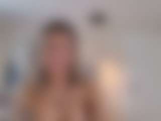 Lenna's Live Sex Cam Show