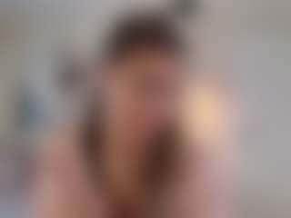 Lenna's Live Sex Cam Show