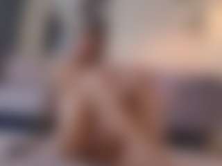 Lenna's Live Sex Cam Show