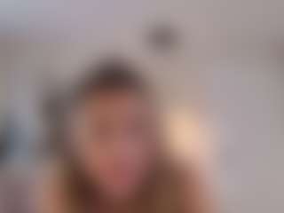 Lenna's Live Sex Cam Show