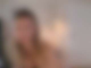 Lenna's Live Sex Cam Show