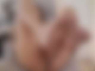 Lenna's Live Sex Cam Show
