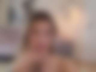 Lenna's Live Sex Cam Show