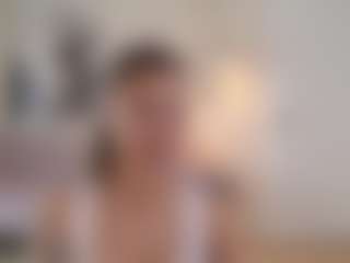 Lenna's Live Sex Cam Show