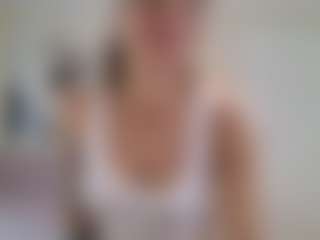 Lenna's Live Sex Cam Show