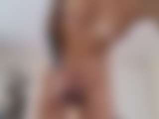 Lenna's Live Sex Cam Show