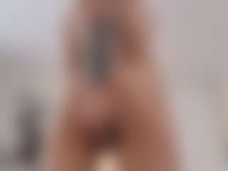 Lenna's Live Sex Cam Show