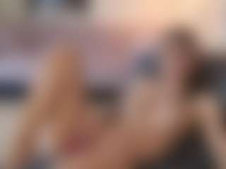 Lenna's Live Sex Cam Show