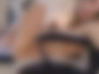 Lenna's Live Sex Cam Show