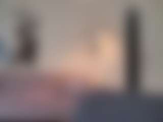 Lenna's Live Sex Cam Show