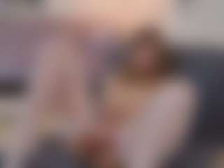 Lenna's Live Sex Cam Show