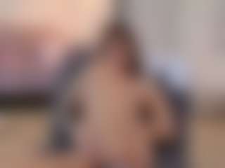 Lenna's Live Sex Cam Show