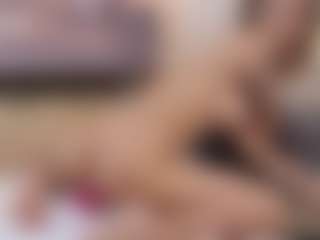 Lenna's Live Sex Cam Show