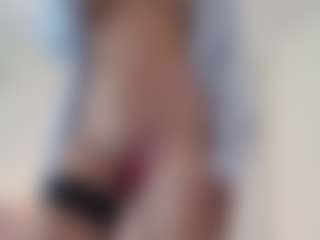 Lenna's Live Sex Cam Show