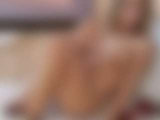 Lenna's Live Sex Cam Show