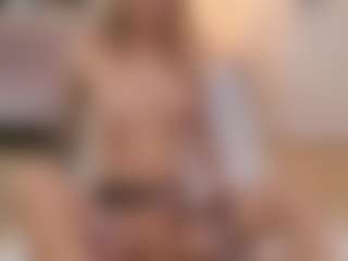 Lenna's Live Sex Cam Show