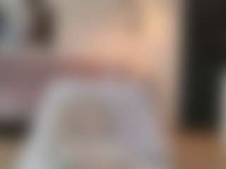 Lenna's Live Sex Cam Show