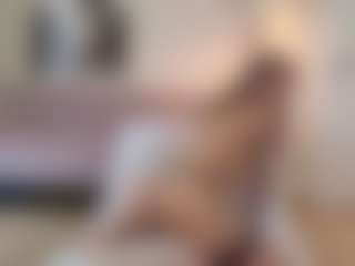 Lenna's Live Sex Cam Show