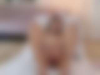 Lenna's Live Sex Cam Show