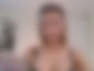 Lenna's Live Sex Cam Show