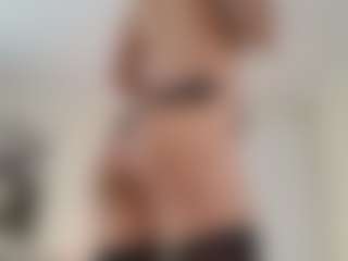 Lenna's Live Sex Cam Show