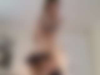 Lenna's Live Sex Cam Show