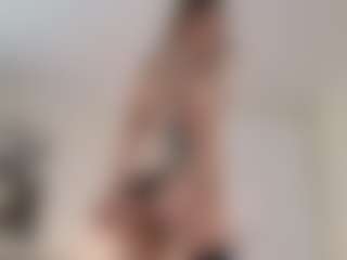 Live cam show with Lenna - Wet on TeamSkeetLive