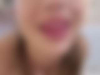 Live cam show with Lenna - Big Ass on Camsoda