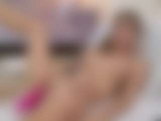 Lenna's Live Sex Cam Show