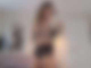 Lenna's Live Sex Cam Show