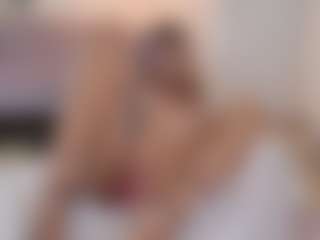 Lenna's Live Sex Cam Show