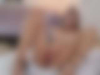 Lenna's Live Sex Cam Show